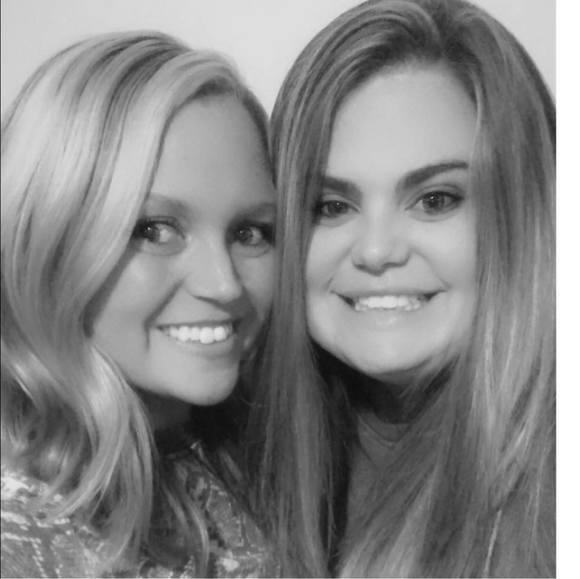 Meet your Posher, Suzi - Picture 1 of 1